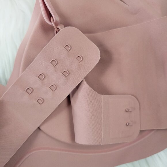 NWT Eby Relief Bra Size Small Pink Padded S Wireless Seamless - Picture 6 of 8